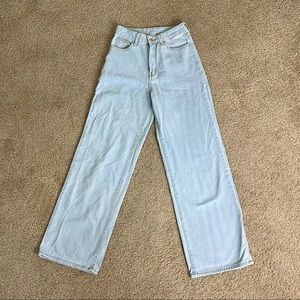 High Waisted Wide Leg Jeans in Light Blue